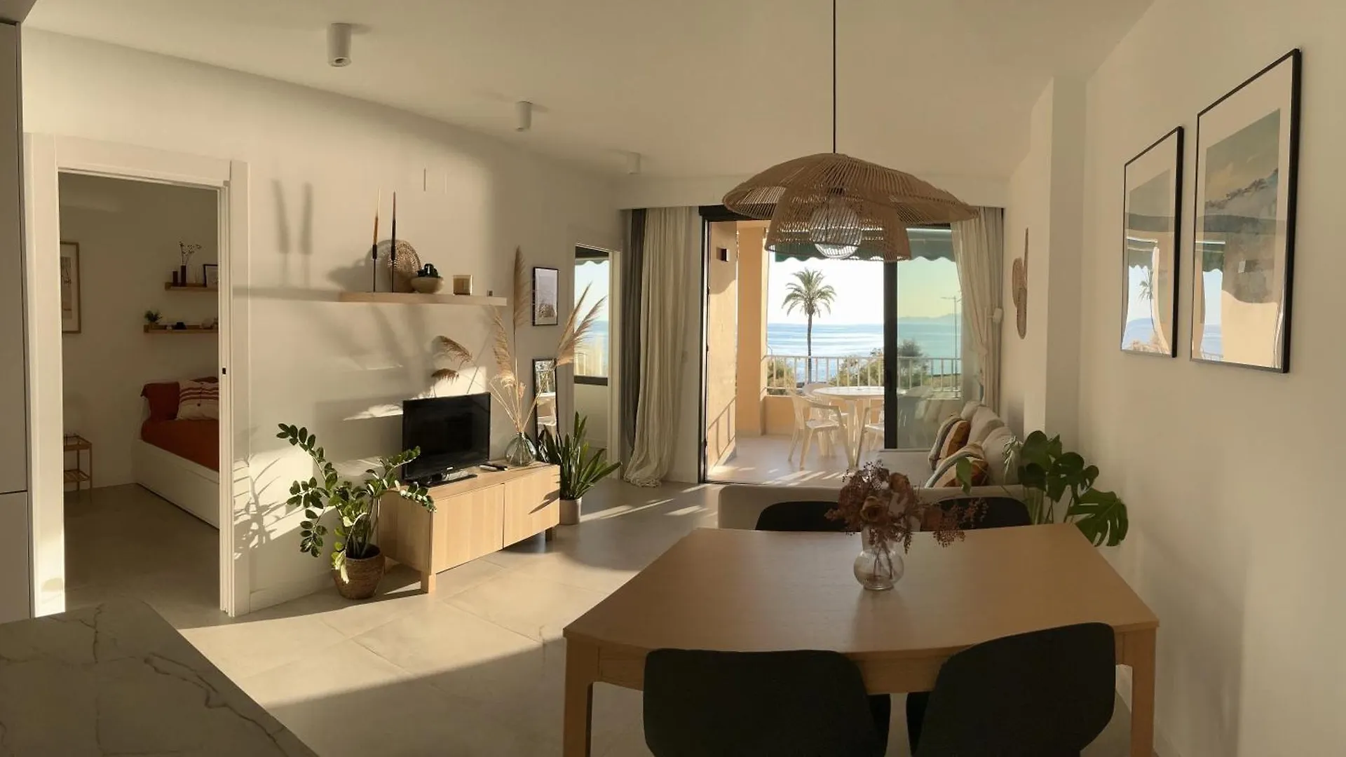 Apartamento Naos سالوبرينيا