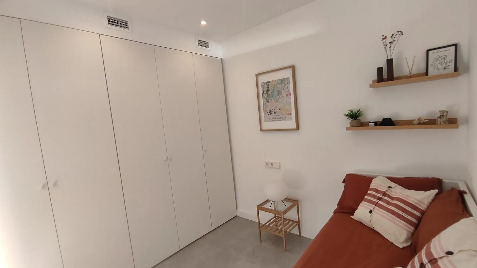 Apartamento Naos سالوبرينيا شقة